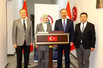 Bakan Göktaş, Isparta'da Valilik ve Belediye'yi Ziyaret Etti