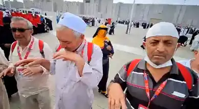 Eğirdirliler Arafat'ta Göl İçin Dua Etti