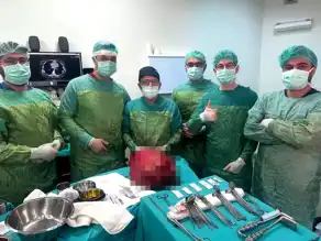 Isparta'da 13 Kiloluk Kitle Ameliyatı