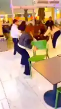 Isparta AVM'de Genç Kızlar Arasındaki Kavga!