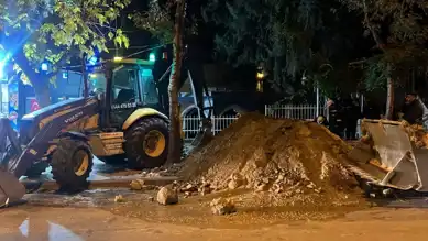 Belediye Üniformasıyla Kaçak Kazı Operasyonu