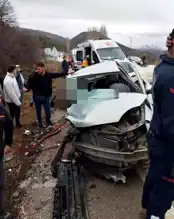 Isparta'da Çarpışma: 1 Ölü, 3 Yaralı