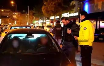 Isparta'da Trafik Denetimi: 5 Sürücüye Ceza