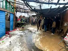 Isparta'da Ev Yangını: Tarım Aletleri Küle Döndü