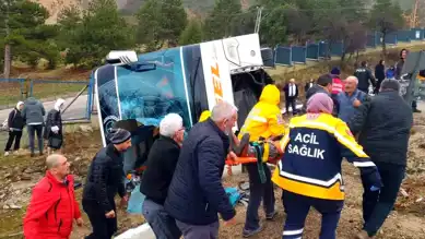 Isparta'da Otobüs Kazası: 1 Ölü, 24 Yaralı