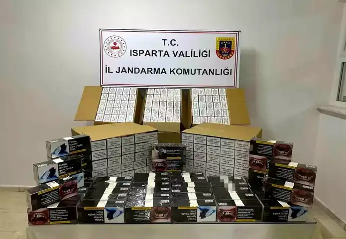 Isparta'da 60 Bin Bandrolsüz Makaron Operasyonu