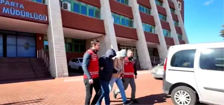 Isparta'da Sahte Altın Dolandırıcılığı: 2 Gözaltı