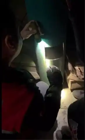 Yavru Kedi, Çelik Boruda Mahsur Kaldı!