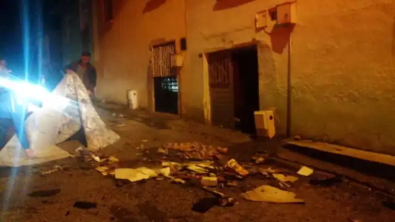 Ahşap Evde Yangın!Yalvaç'ta itfaiye müdahalesi
